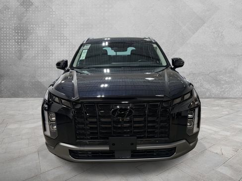 Used 2023 Hyundai Palisade Limited FWD image 2