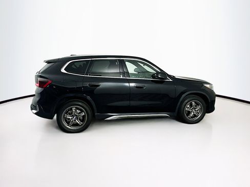 Used 2025 BMW X1 xDrive28i image 10