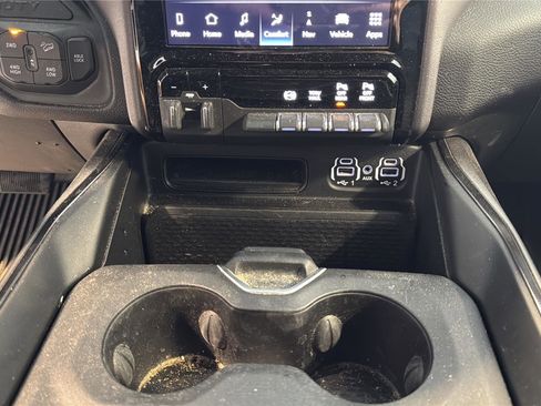 Used 2024 RAM 2500 Rebel AWD/4WD image 26