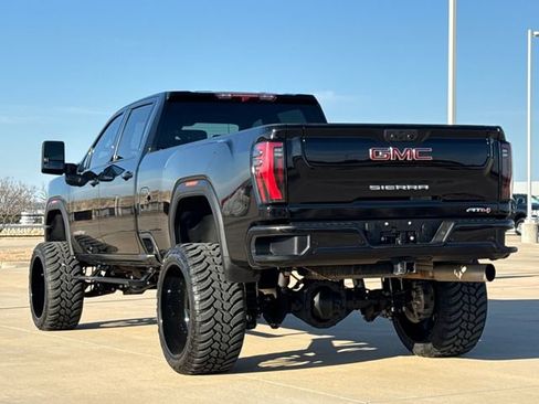 Used 2024 GMC Sierra 2500 AT4 w/ Max Trailering Package image 7