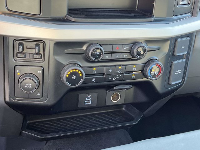 Used 2025 Ford F250 XLT AWD/4WD image 31