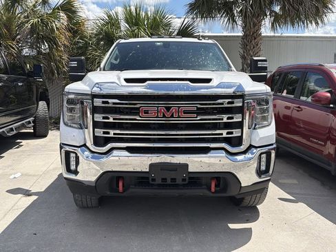 Used 2022 GMC Sierra 2500 SLE w/ SLE Value Package; AWD/4WD image 3