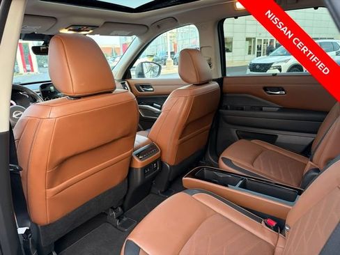 Certified 2023 Nissan Pathfinder Platinum AWD/4WD image 22