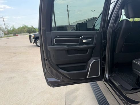 Used 2021 RAM 2500 Laramie image 38