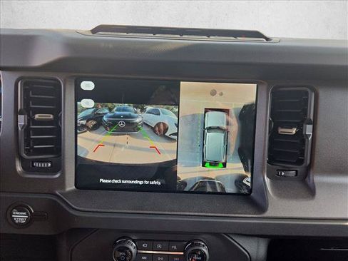 Used 2026 Ford Bronco Badlands AWD/4WD image 12