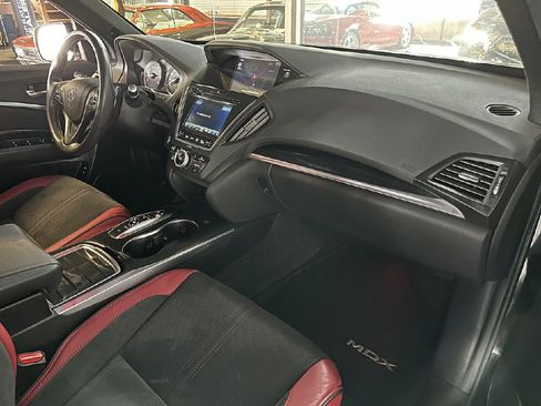 Used 2020 Acura MDX A-Spec image 13