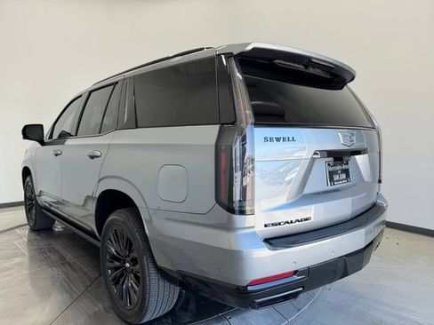 Used 2025 Cadillac Escalade Sport w/ LPO, ONYX Package AWD/4WD image 9