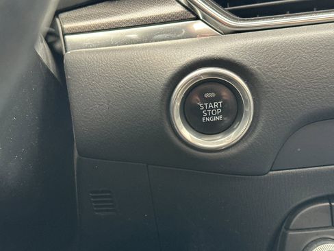 Used 2021 MAZDA CX-5 Carbon Edition image 22