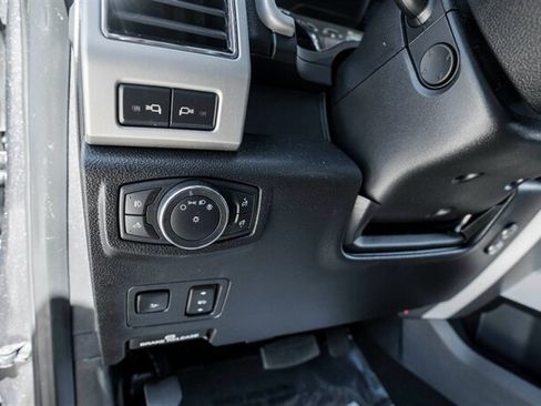 Used 2019 Ford F250 Lariat w/ Lariat Ultimate Package AWD/4WD image 30