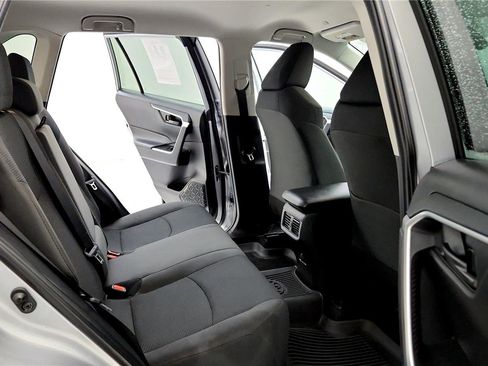 Used 2024 Toyota RAV4 LE image 18