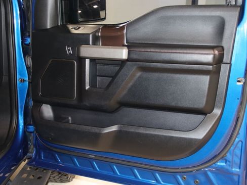 Used 2018 Ford F150 Raptor w/ Equipment Group 802A Luxury AWD/4WD image 70