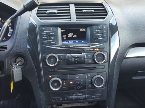 Used 2018 Ford Explorer 4WD Police Interceptor image 13