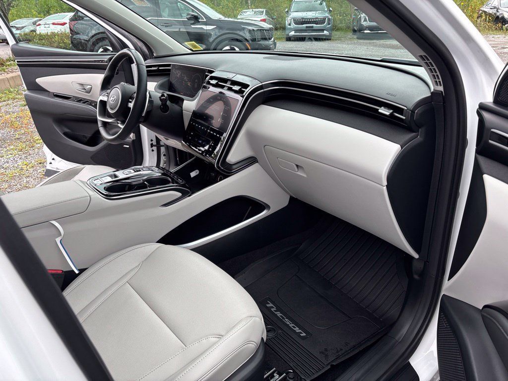 Certified 2024 Hyundai Tucson Limited AWD/4WD image 23