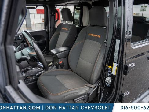 Used 2021 Jeep Gladiator Mojave w/ Cold Weather Group AWD/4WD image 5