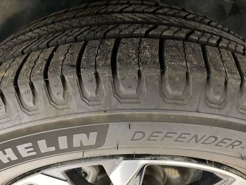 Used 2022 Chevrolet TrailBlazer LT image 23