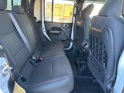 Used 2020 Jeep Gladiator Rubicon image 45