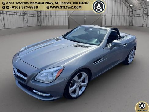 Used 2012 Mercedes-Benz SLK 350 image 18