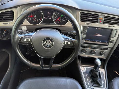 Used 2015 Volkswagen Golf TDI SEL FWD image 14