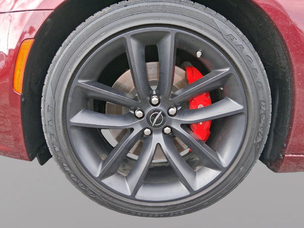 Used 2023 Chrysler 300 C RWD image 25