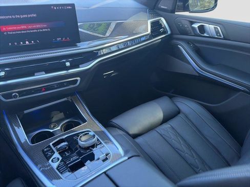 Used 2026 BMW X7 M60i AWD/4WD image 16