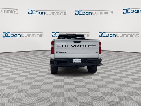 Used 2025 Chevrolet Silverado 1500 LT Trail Boss w/ LT Trail Boss Premium Package AWD/4WD image 7