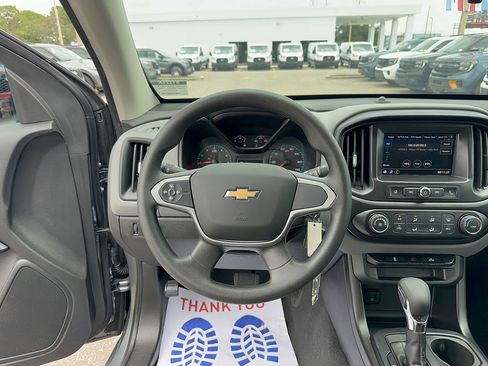 Used 2022 Chevrolet Colorado W/T w/ Custom Special Edition RWD image 29