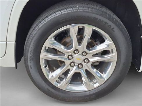 Used 2021 Chevrolet Traverse High Country FWD image 24