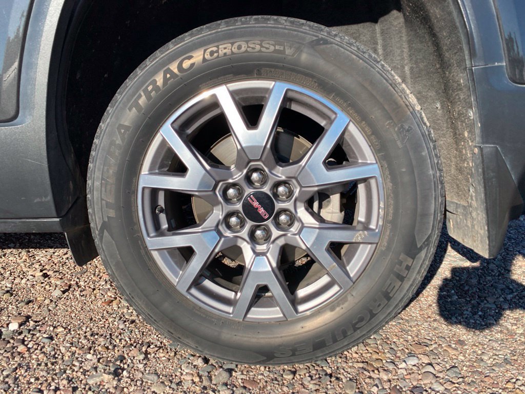 Used 2020 GMC Acadia SLT w/ LPO, Adventure Package AWD/4WD image 5