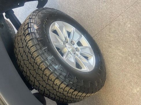 Used 2019 Chevrolet Silverado 1500 LT w/ All-Star Edition image 6