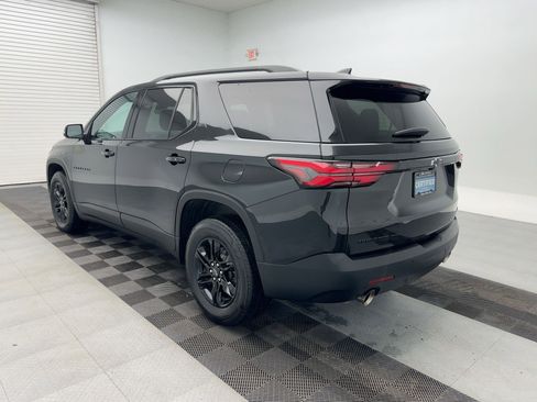 Certified 2022 Chevrolet Traverse LT w/ Midnight/Sport Edition image 3