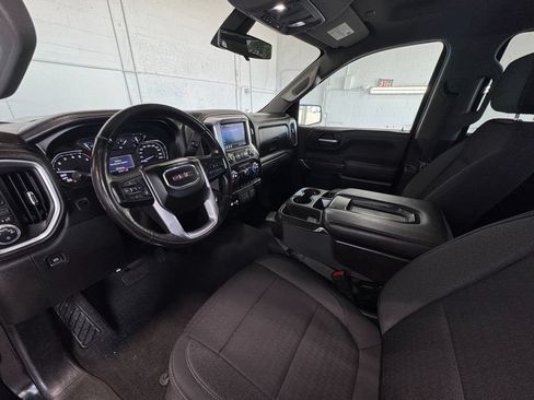 Used 2020 GMC Sierra 1500 SLE w/ X31 Off-Road Package AWD/4WD image 14