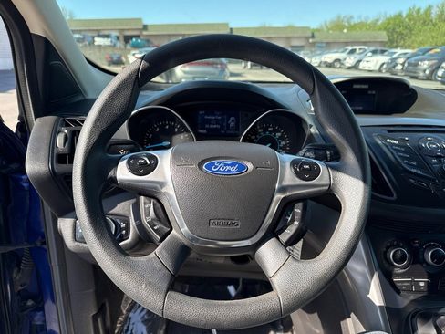 Used 2014 Ford Escape SE image 16