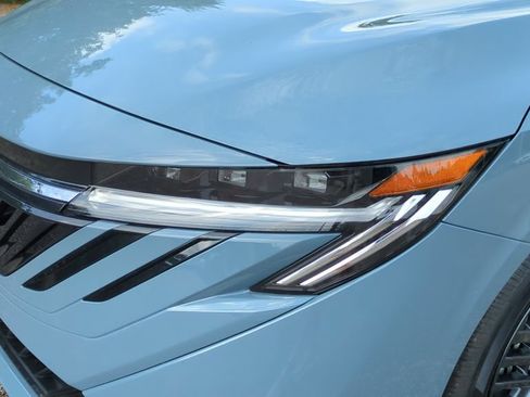 New 2026 Nissan Sentra SV w/ SV Convenience Package FWD image 9