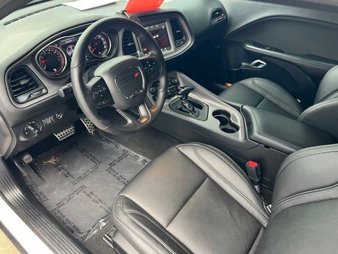 Used 2023 Dodge Challenger R/T Scat Pack image 2