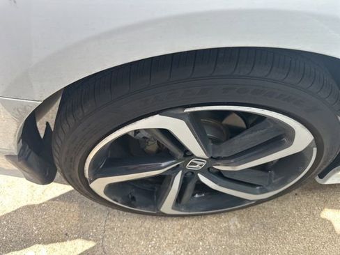 Used 2022 Honda Accord Sport image 7