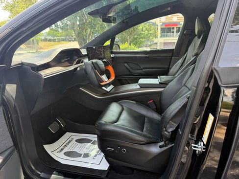 Used 2023 Tesla Model X AWD/4WD image 13