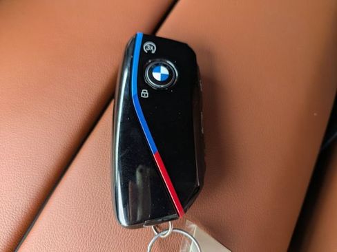 New 2027 BMW X6 M60i AWD/4WD image 31