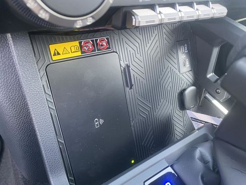 New 2025 Toyota Tacoma TRD Sport image 25