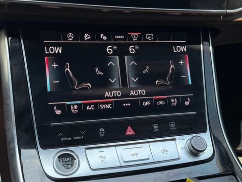 Used 2025 Audi Q8 Prestige AWD/4WD image 19