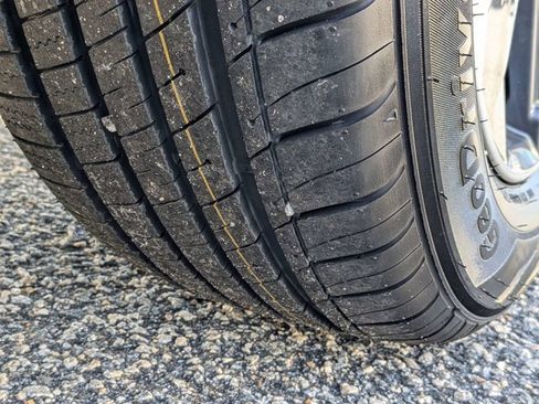 Certified 2024 Nissan Rogue SV image 13