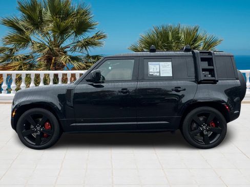 Used 2020 Land Rover Defender 110 X image 7