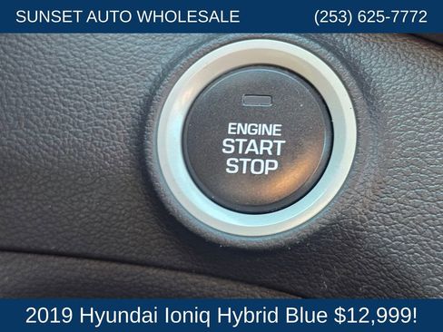 Used 2019 Hyundai Ioniq Blue FWD image 32