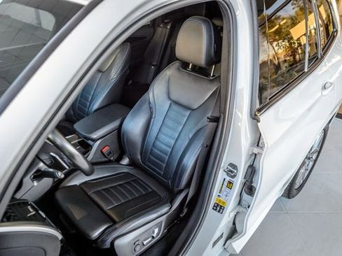 Used 2019 BMW X3 M40i w/ Premium Package image 39