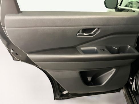 Used 2024 Nissan Pathfinder S w/ Cargo Package image 26