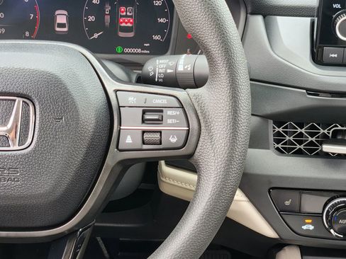 New 2025 Honda Accord SE image 25