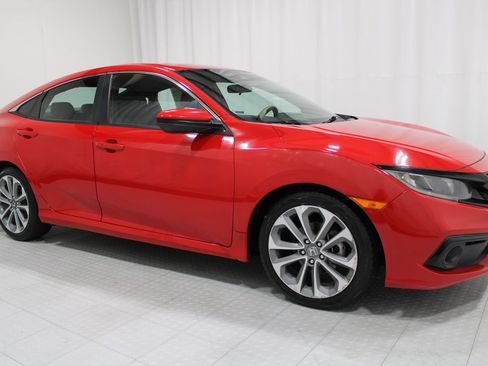 Used 2021 Honda Civic Sport image 4