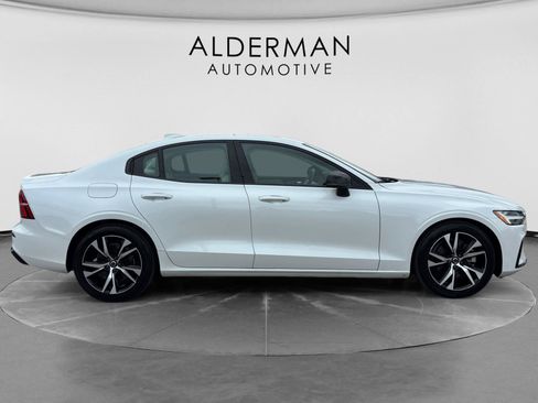 Used 2023 Volvo S60 B5 Plus AWD/4WD image 7