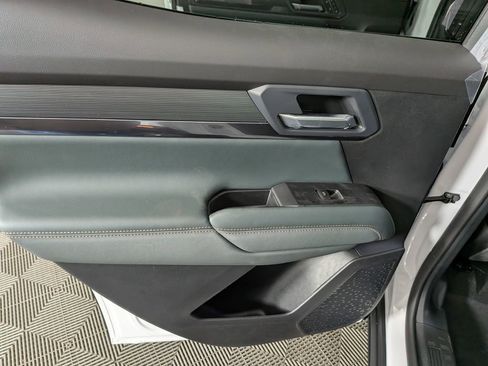 New 2026 GMC Terrain AT4 w/ Convenience Package III AWD/4WD image 27