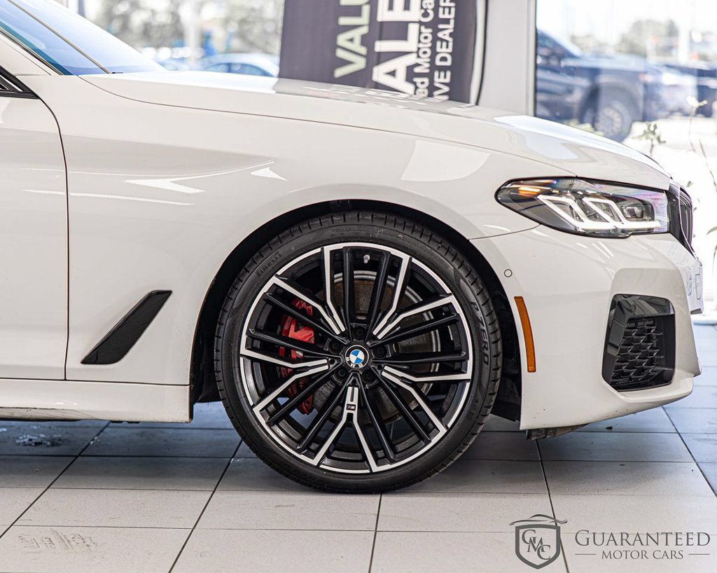 Used 2023 BMW 530i w/ M Sport Package RWD image 11