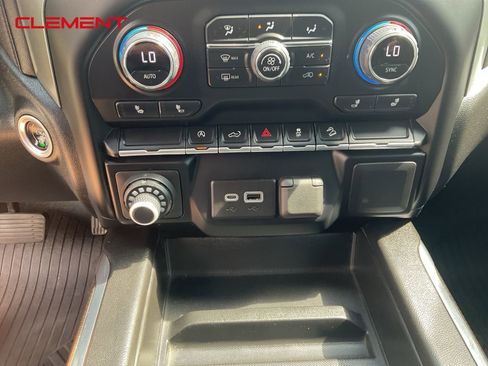 Used 2022 Chevrolet Silverado 1500 LT Trail Boss w/ Bed Protection Package image 13